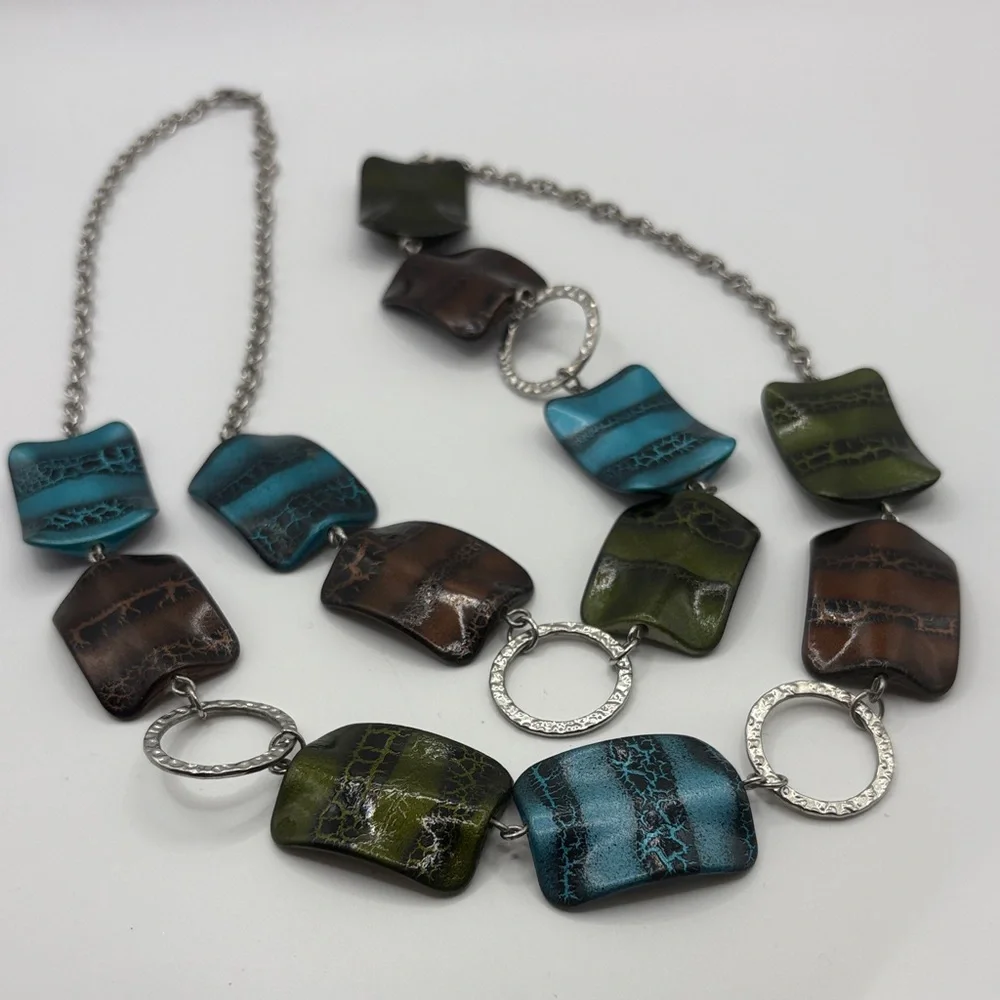 Chic Multicolor Necklace with Silver Accents Station Necklace Brown Blue Olive